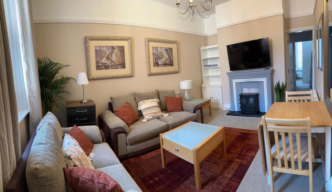 Self Contained Garden Flat Newly Refurbished Appartamento *